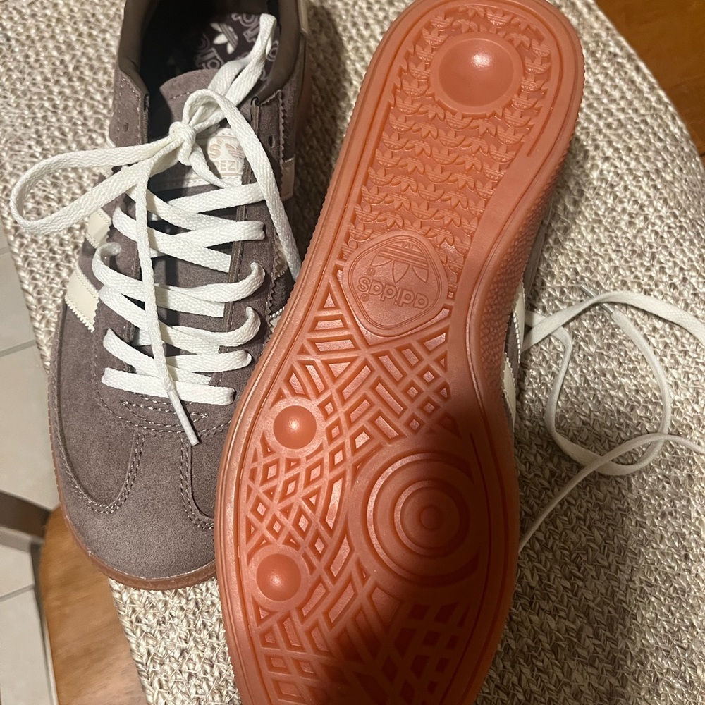 Adidas Women's Brown and White Sneakers - Picture 2 of 4